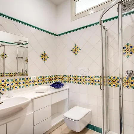 بيت للعطل Mediterranean House